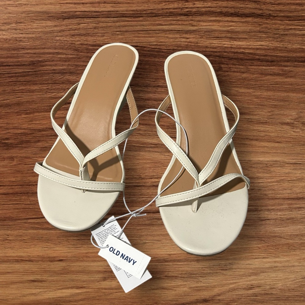 Old Navy Tan Wedges Sandals